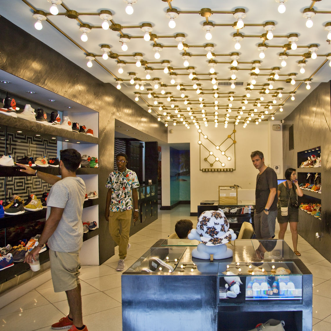 ubiq sneaker store