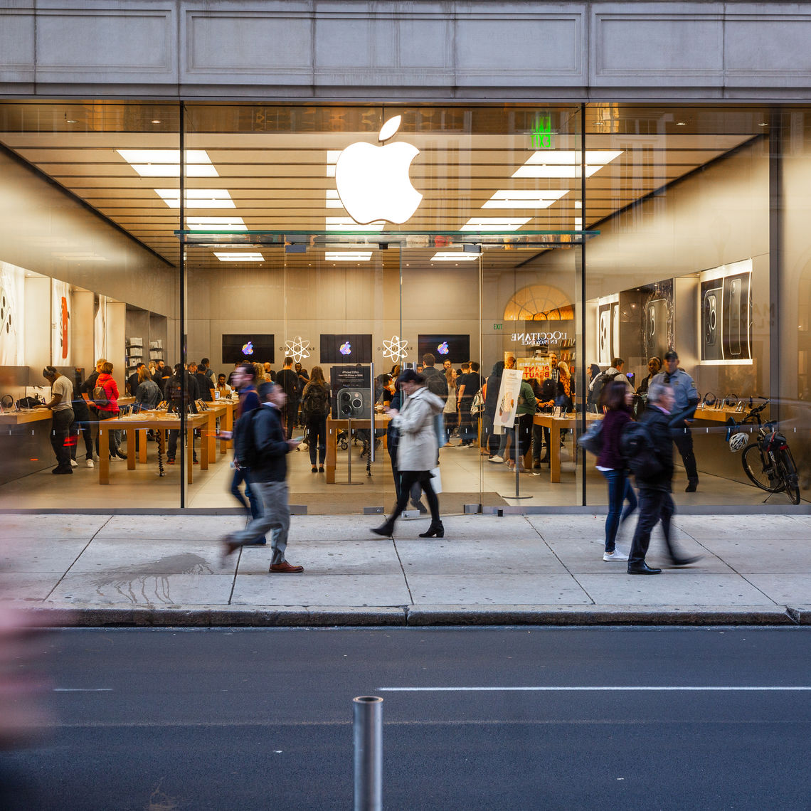 apple shop near me