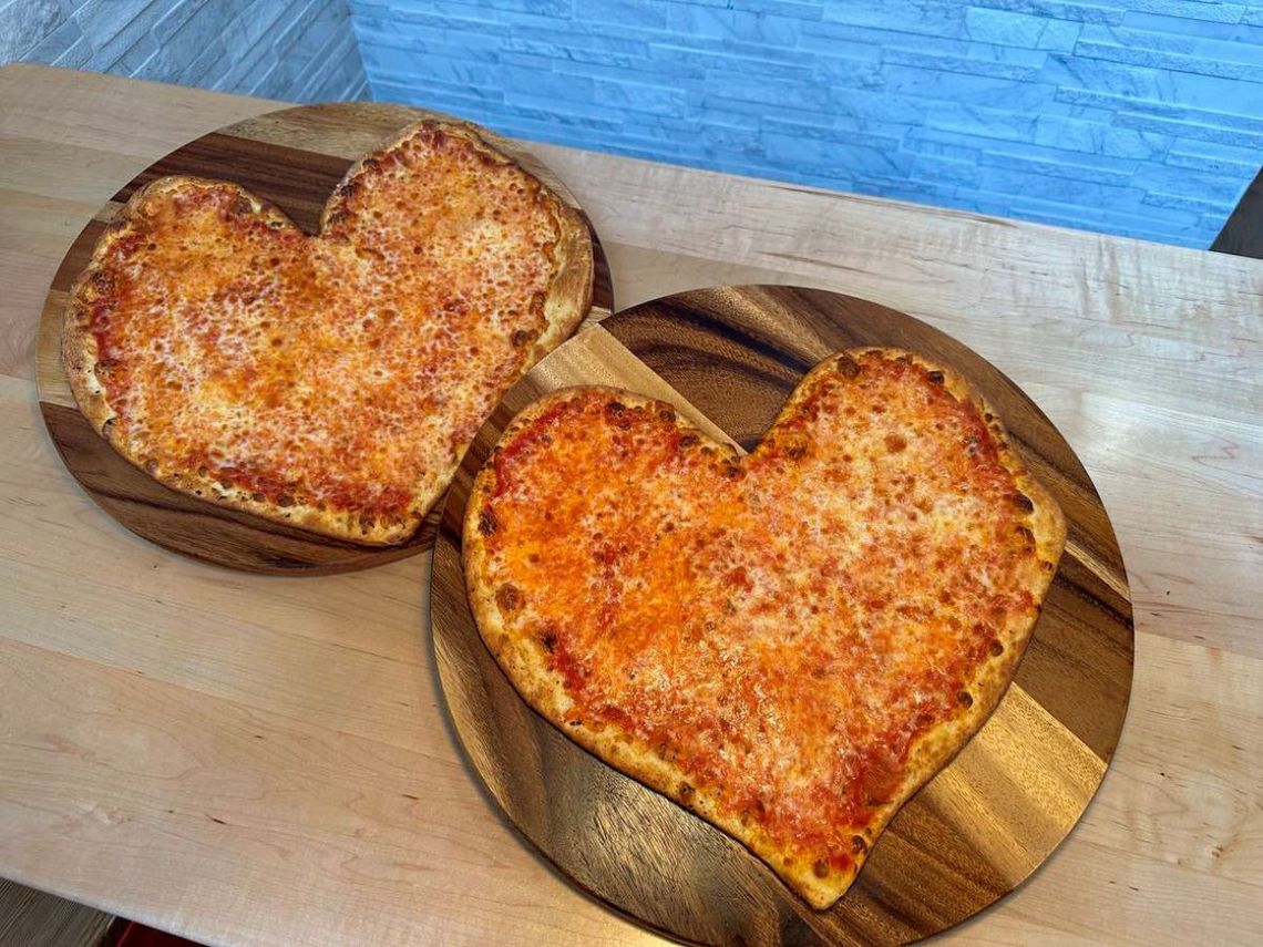 lamberti pizza market heart pizzas 3