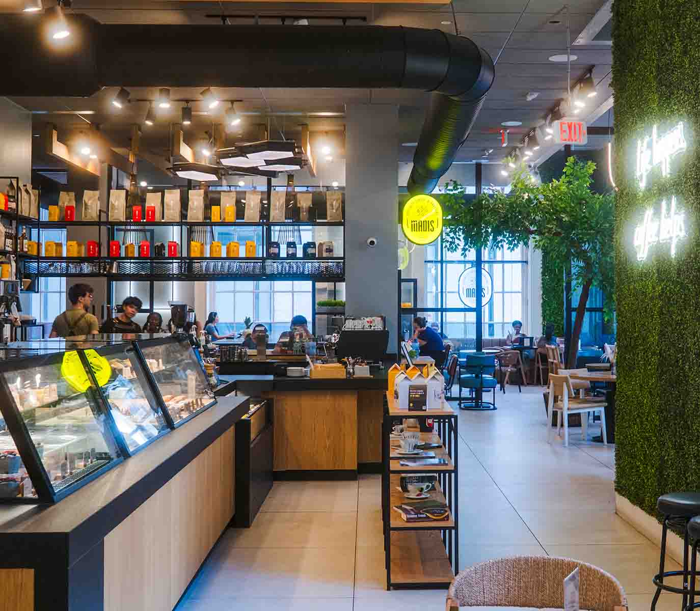 Madis coffee shop in the Curtis Building.